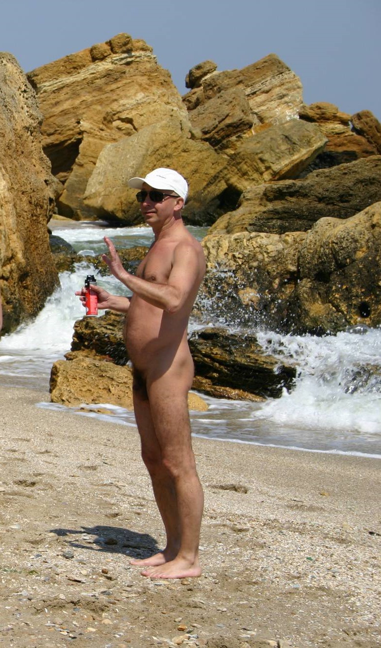 Beach Paint Fight Initiation - 2